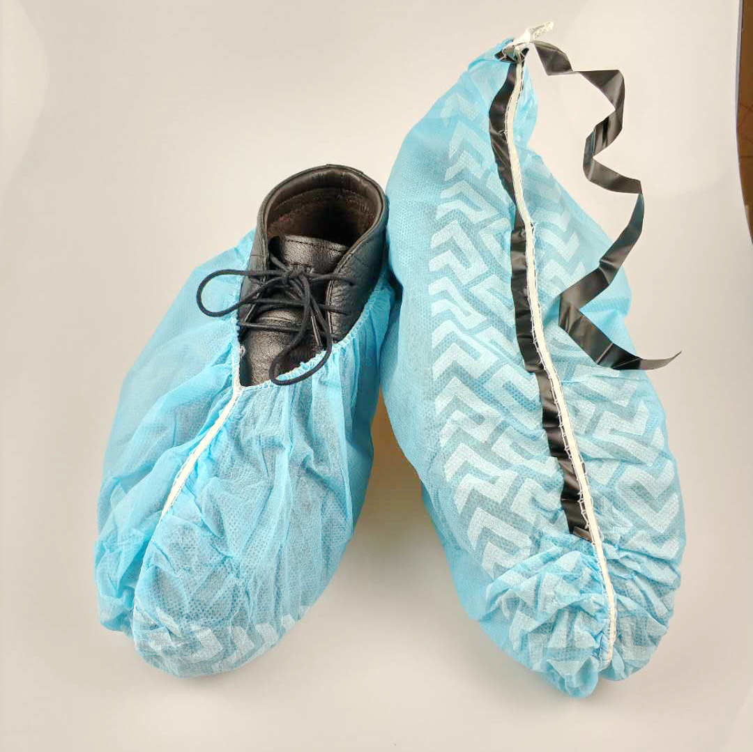 Slip Resistance Plastic Shoe Protectors , Disposable Waterproof Shoe Covers