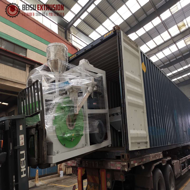 600kg/H 45kw Pvc Pulverizer Miller With Rotor Blades