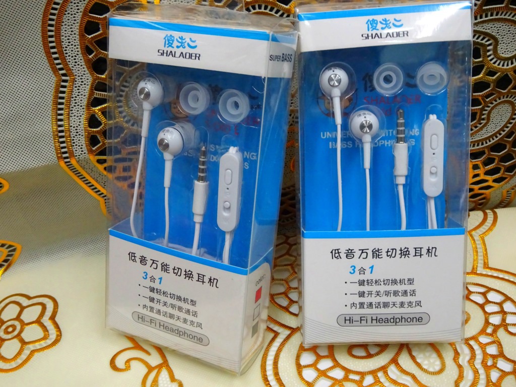 customized designs Plastic folding box for earphone/PVC/PET/blister products folding boxes