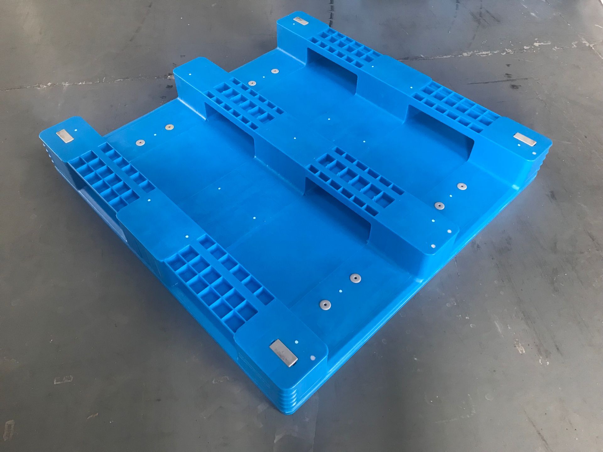 hygienic plastic pallet 1200*1200mm for food and pharmacy industry