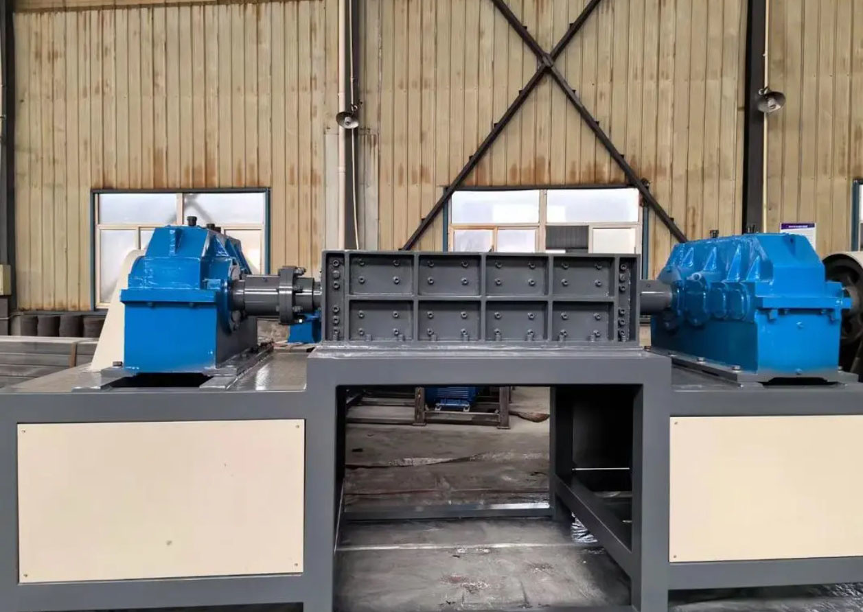New Model Recycling Machine Double Shaft Shredder For Wood Plastic