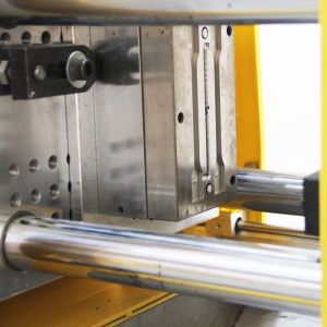 Precision Small Injection Molding Machine with Servo System