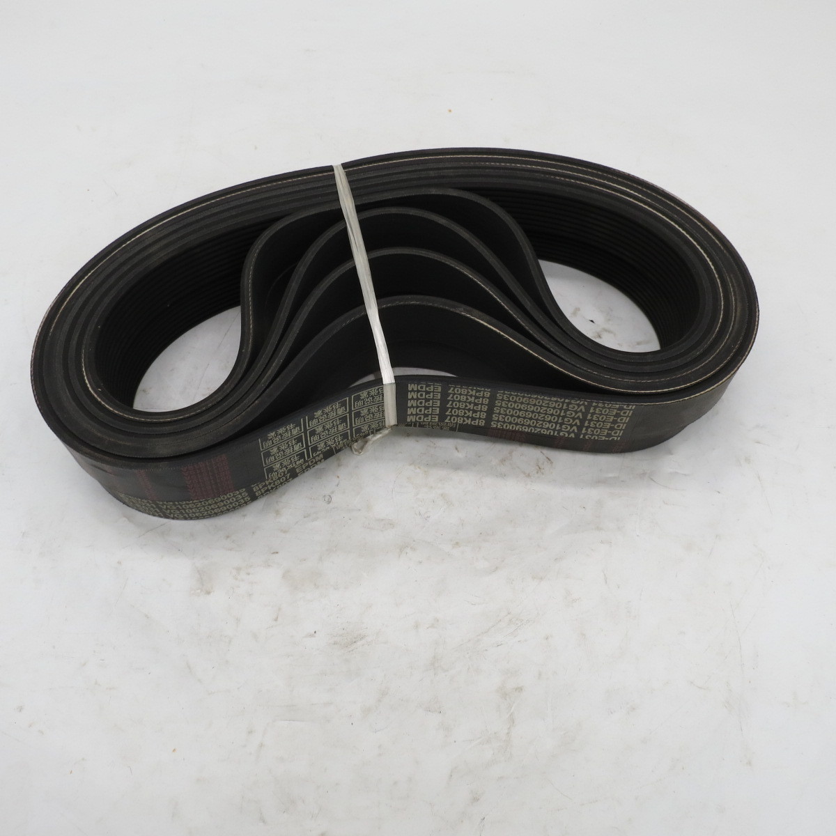 Original SINOTRUK HOWO Truck Spare Parts Sinotruk Howo Truck Parts engine Belt VG1062060035 8PK807