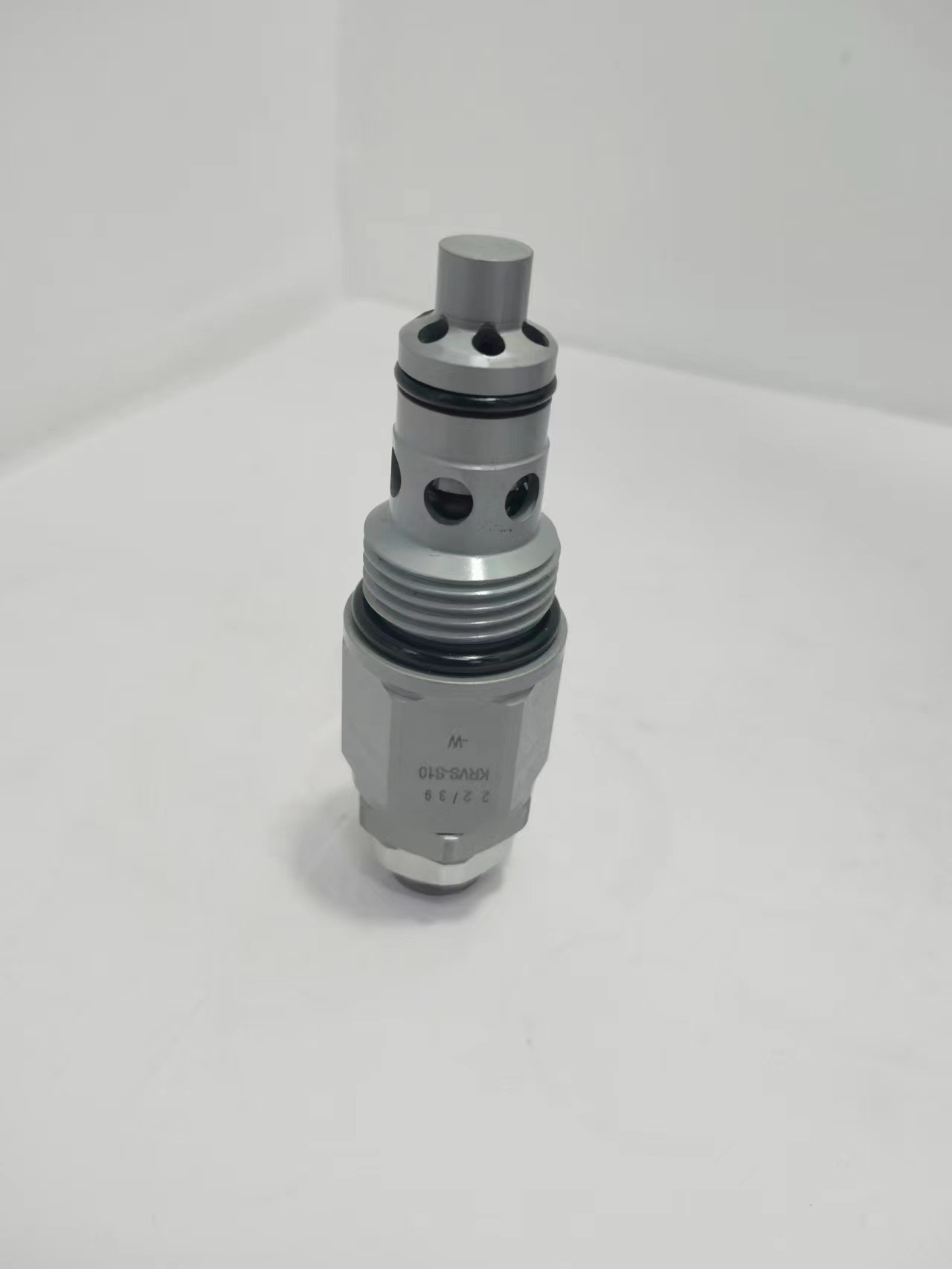 350 Bar Hydraulic Pressure Overflow Relief Valve With Heat Treatment Surface