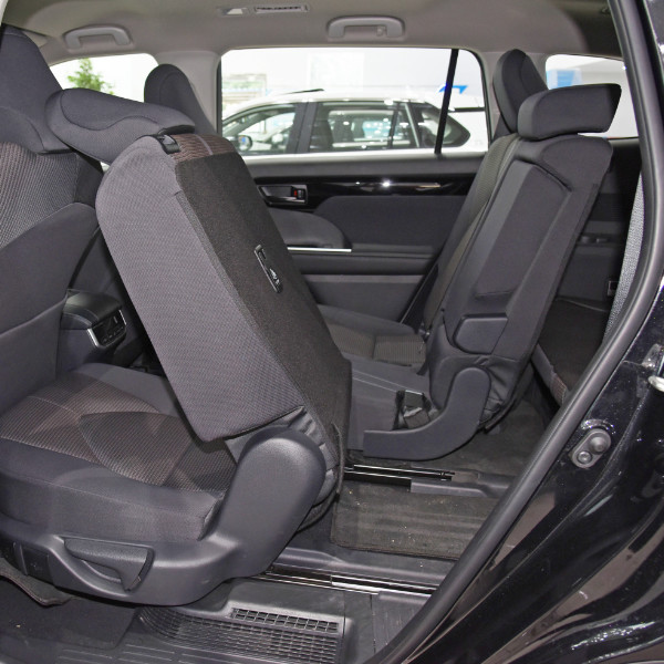 Popular Used Cars Toyota Highlander 2022 Dual Engine 2.5L 4WD 7 Seats Elite Version