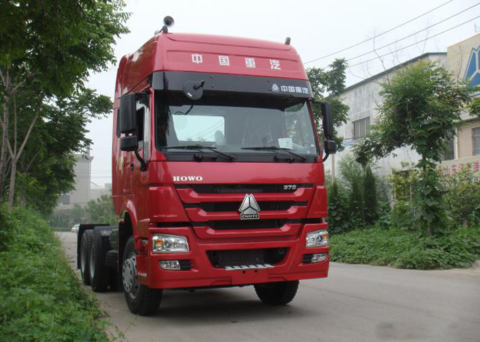 SINOTRUK HOWO Tractor Truck RHD 6X4 10 Wheels Euro2 371HP ZZ4257S3241W