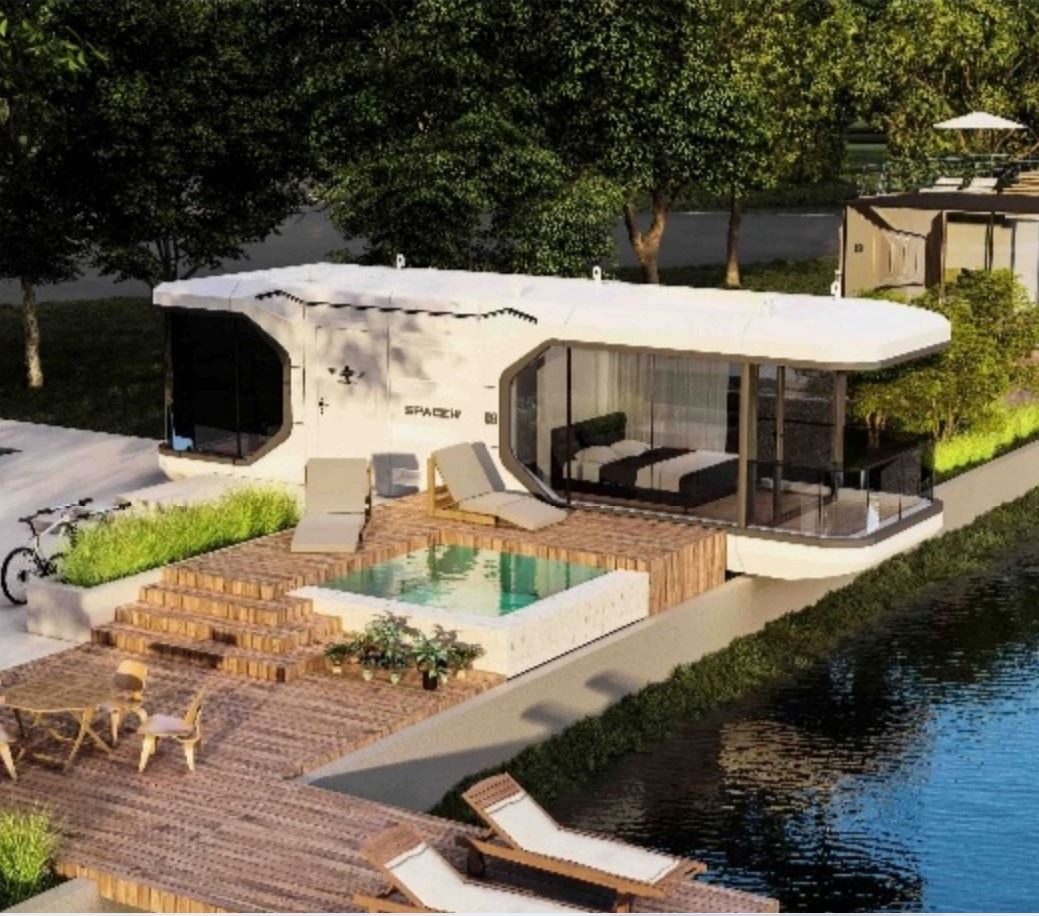 Mobile Container Hotel Prefabricated Capsule House For Touring Online Technical Support