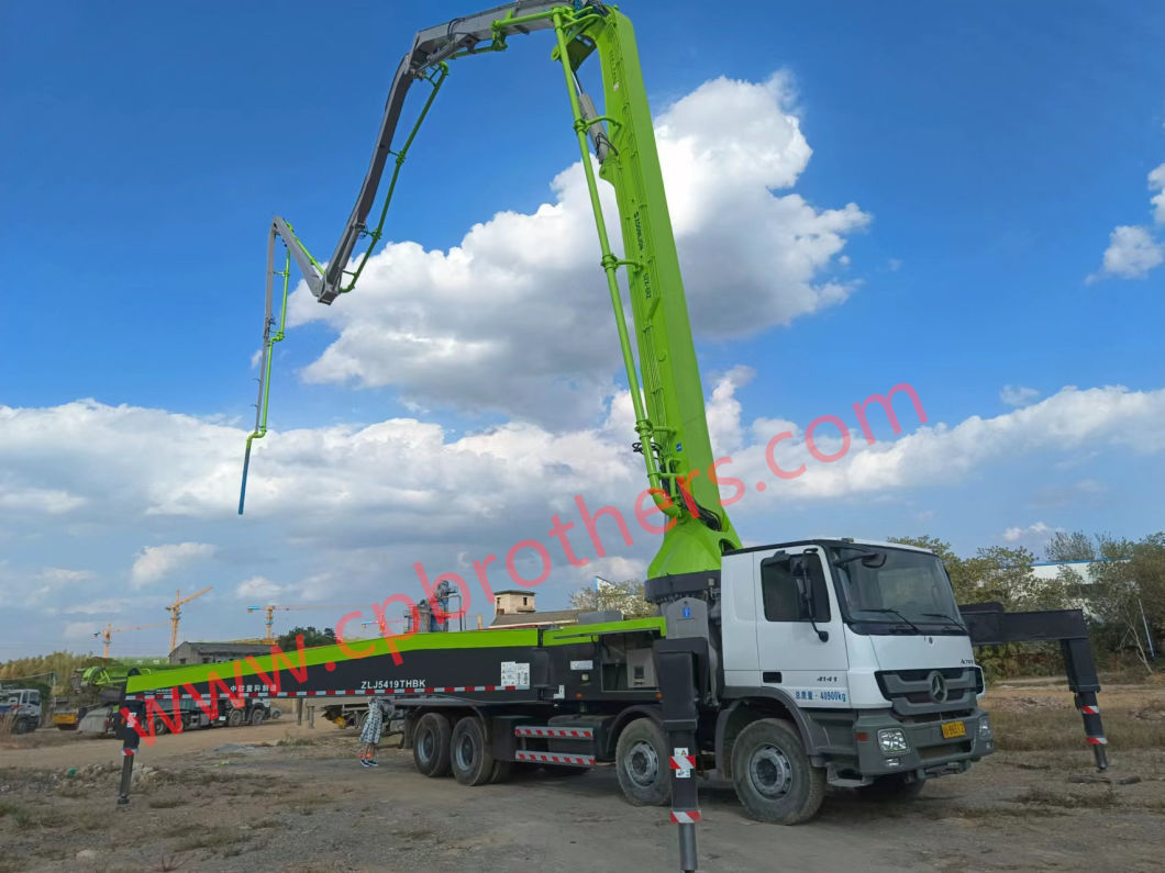 Popular Model in Large Job Site Renovated Zoomlion 2013 52m Concrete Pump Beton Boom Pump