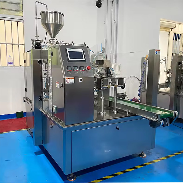 CE Certified Automatic Ketchup Packing Machine Sauce Liquid Honey Chili Ketchup Sealing Filling Machine Food Paper