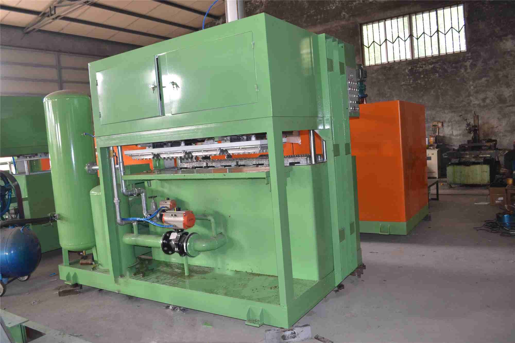 Efficient Paper Molded Pulp Egg Tray Carton Machine With Hot Air Drying PLC Control System 700pcs/h - 6000pcs/h Capacity