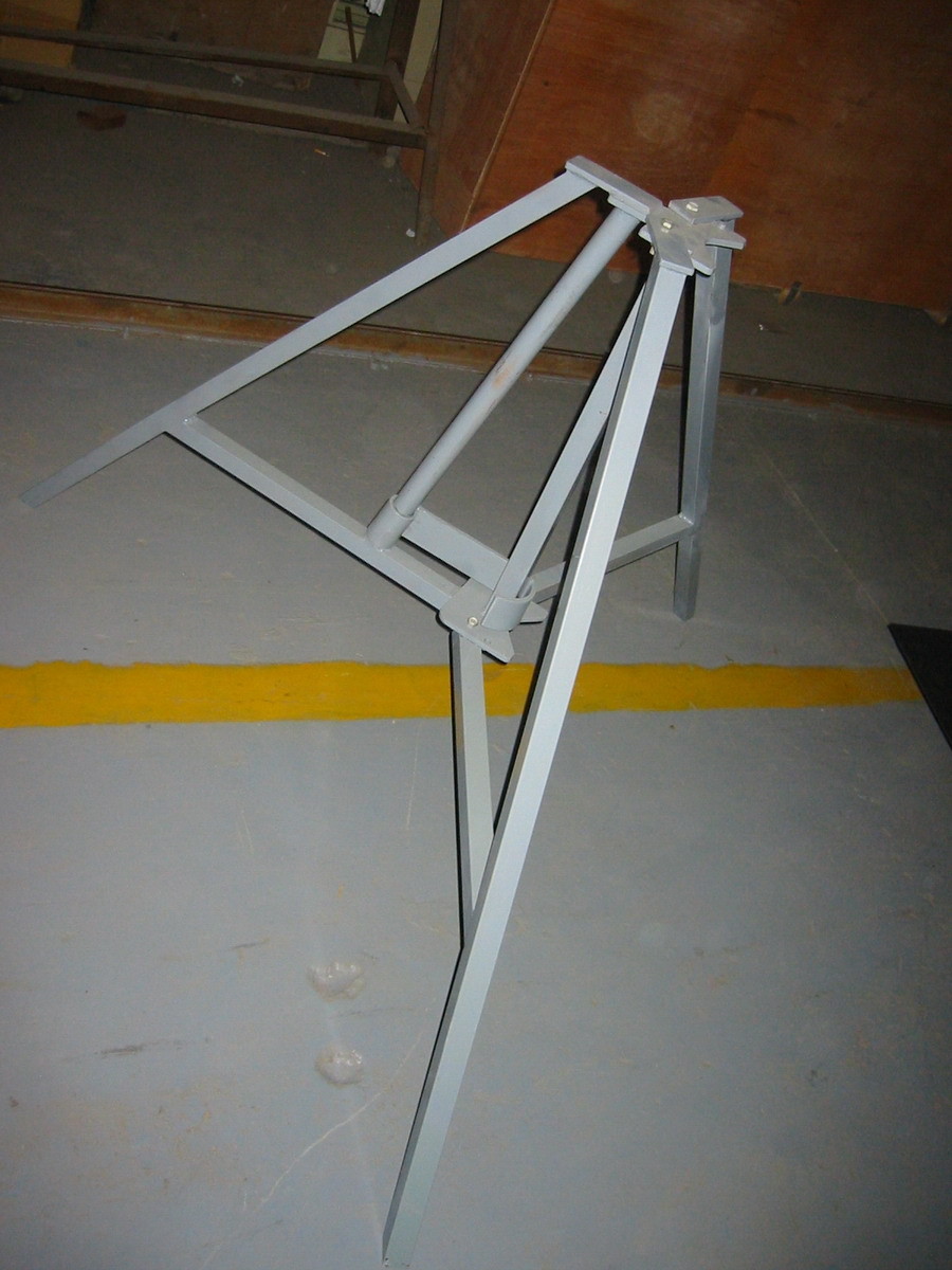 Foldable tripod, Folding tripod for slab formwork, prop tripod