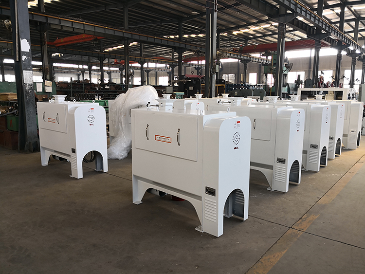 Design SFSP60*70 Fish Powder Fish Meal Making Machine with Rice Husk Hammer Mill