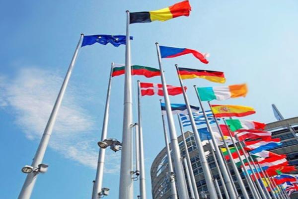 Automatic Control Stainless Steel Flagstaff Remote Distance 50M Flag Raising