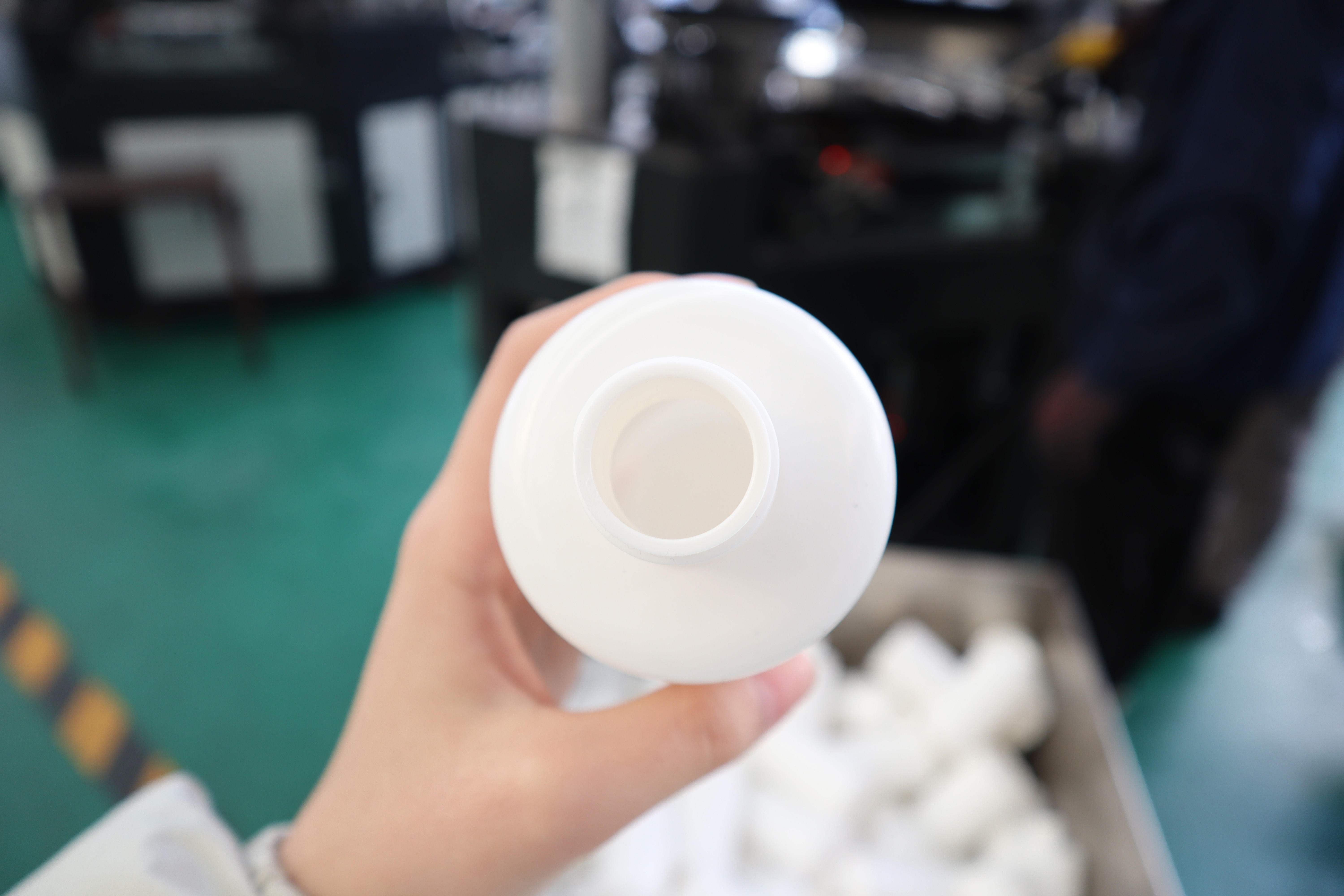 Cosmetics IBM Injection Blow Molding Machine Plastic HDPE / PP Bottle