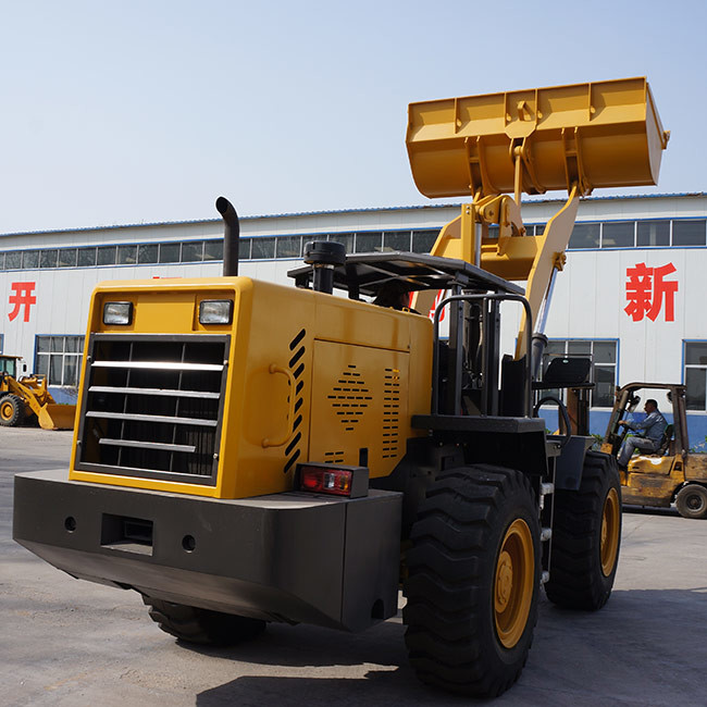 Yellow 4WD Underground Scooptram With YUNNEI Engine CE Certificate