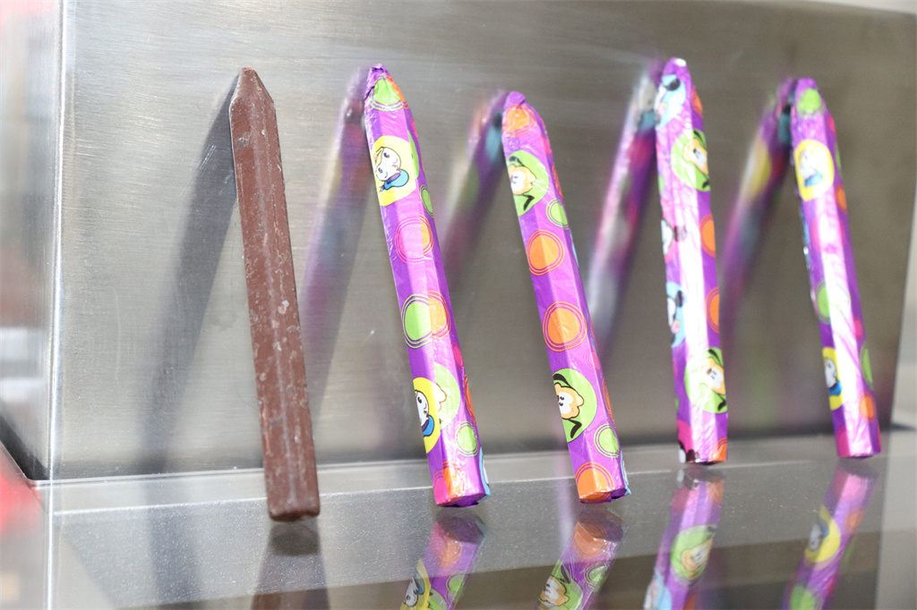 Gearbox Core Components Accuracy Pencil Chocolate Wrapping Machine