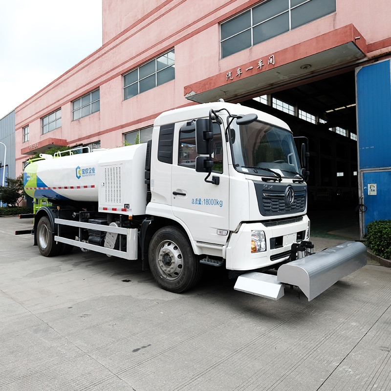 High Efficiency Road Maintenance Truck Composed Safety Operation Road Repair Vehicle