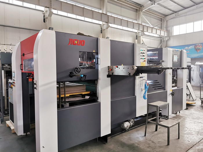 7000s/H Speed Automatic Die Cutting Machine 600T Carton Box Corrugated Embossing