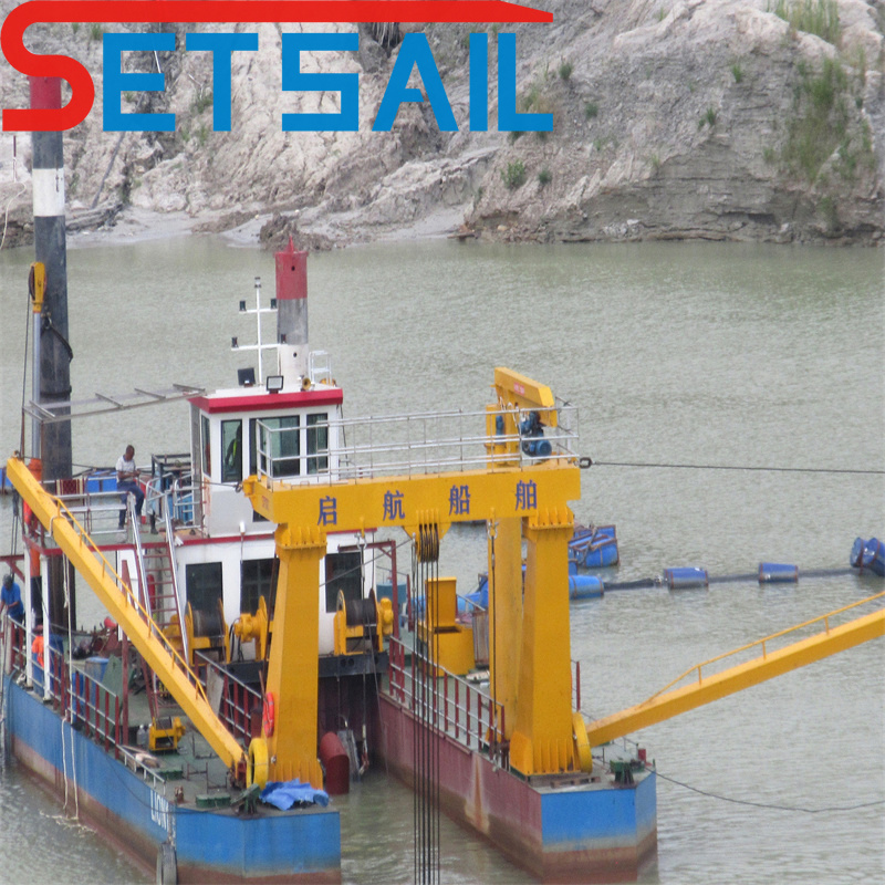 Siemens PLC Hydraulic Diesel Engine 26 Inch Cutter Suction Dredger