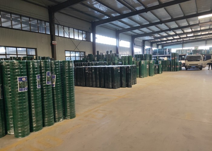 Green PVC Coated Welded Wire Mesh Fencing