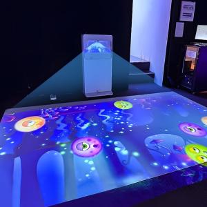 Movable All In One Laser Projector For Projection Mapping Ar Floor Projection