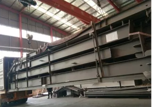Prefabricated Warehouse Using Light Steel Structure 4