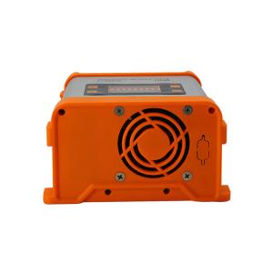 LCD Lightweight MPPT Charge Controller , Practical Solar MPPT Controller