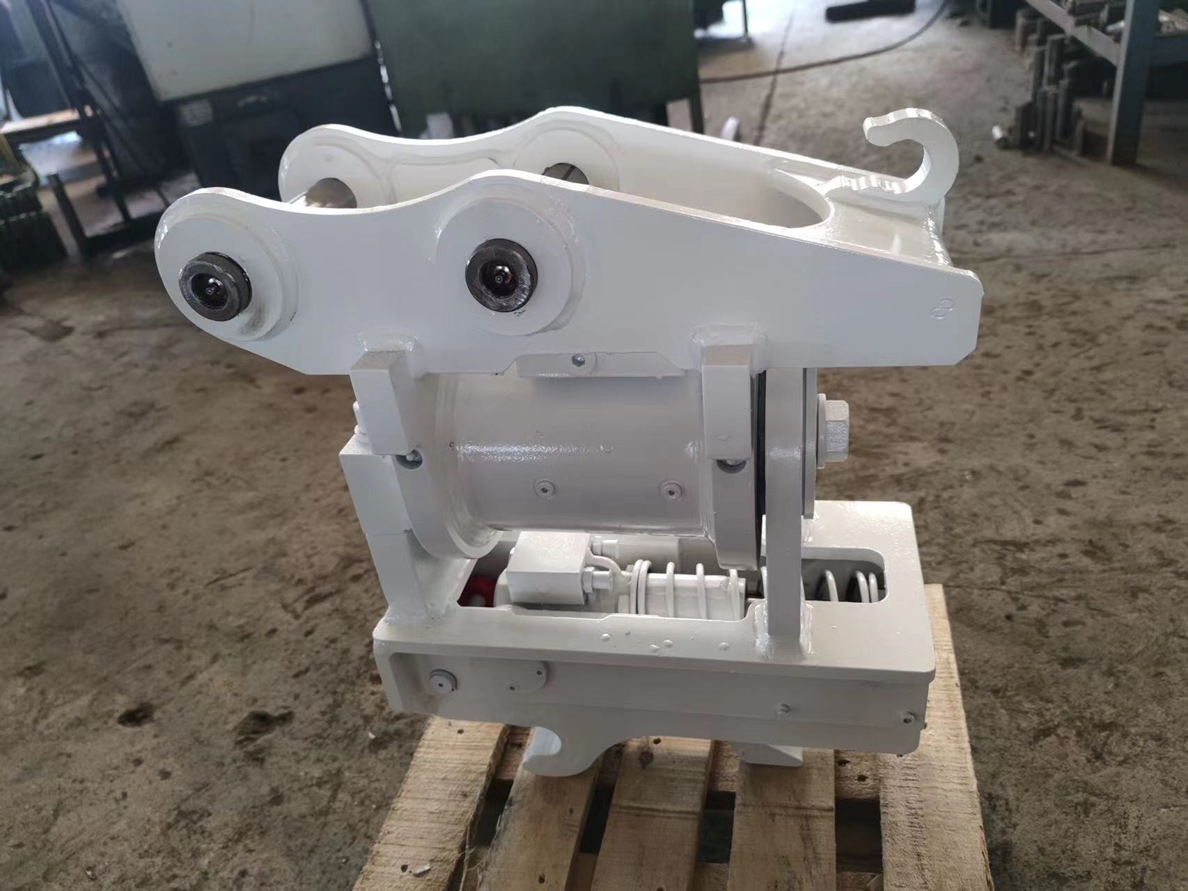 ODM Tilt Hitch For Mini Excavator 300 Bar Tilt Rotating Quick Hitch