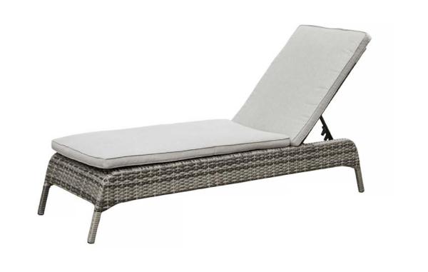 330mm Height 640mm Breadth Outdoor Patio Chaise Lounges , Wicker Chaise Lounge