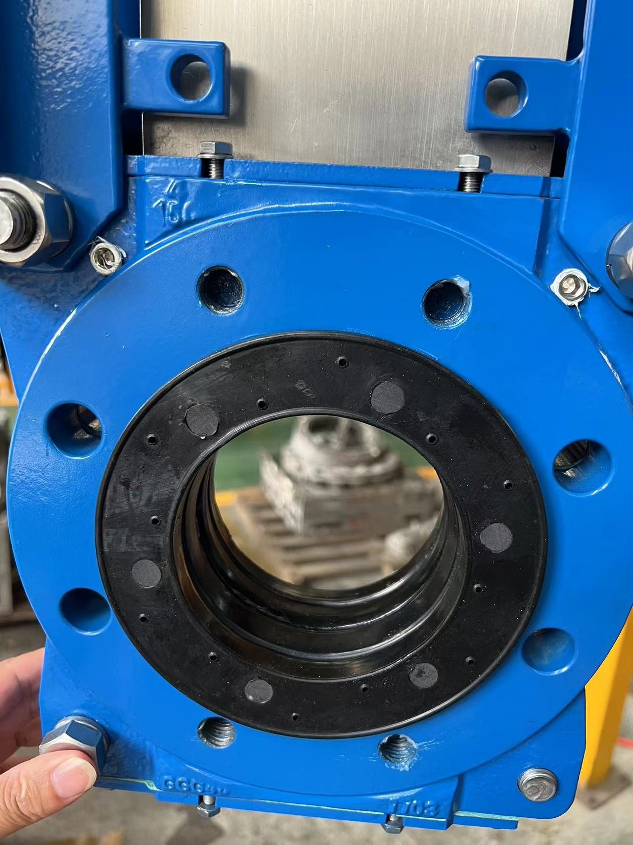 2 - 48 Inches Knife Gate Valve With DIN Design Standard Pressure Range 0 - 10MPa