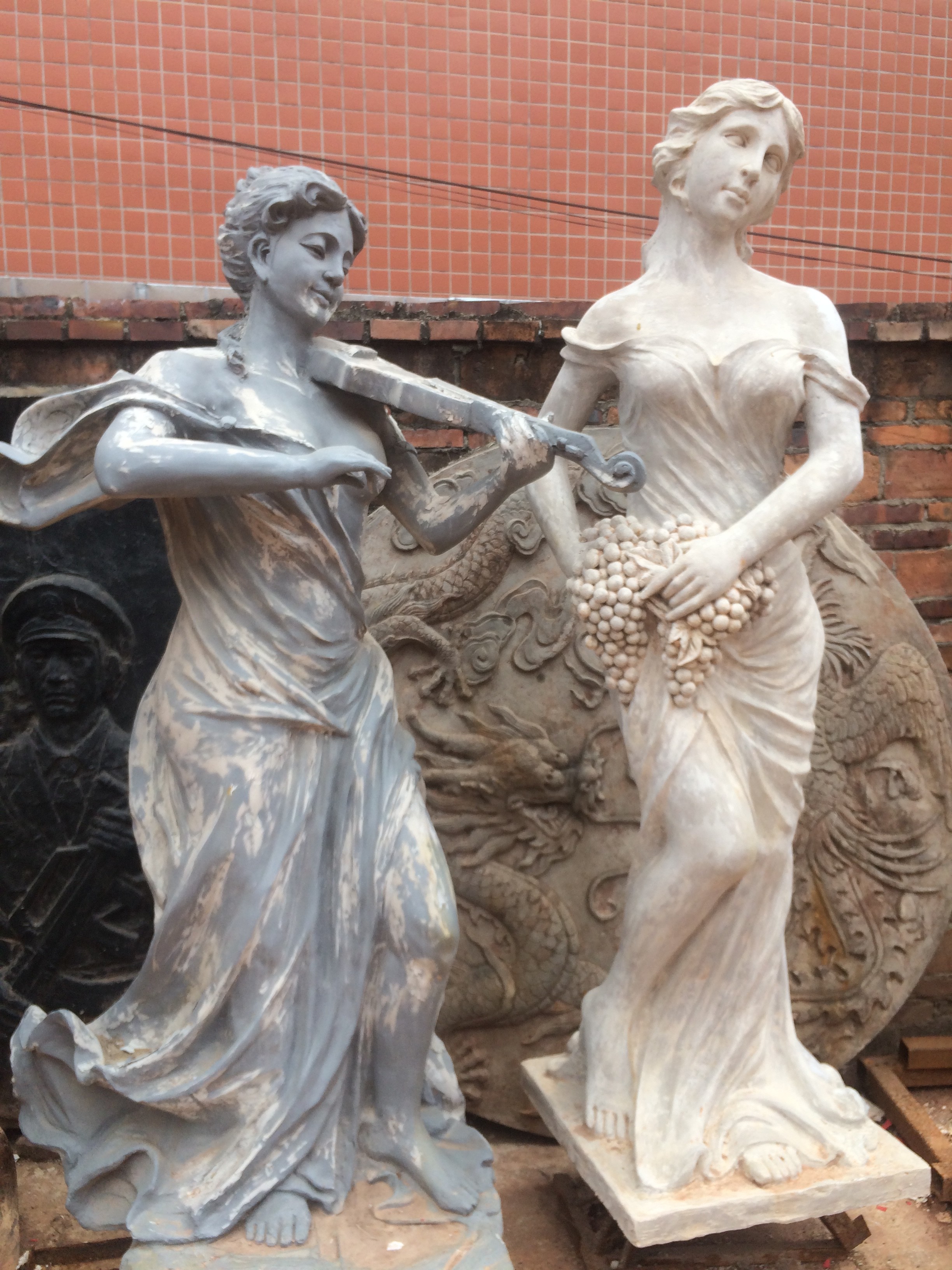 large size customize size people sculpture in brand image as decoration statue in enterprise/garden/ hall/ company