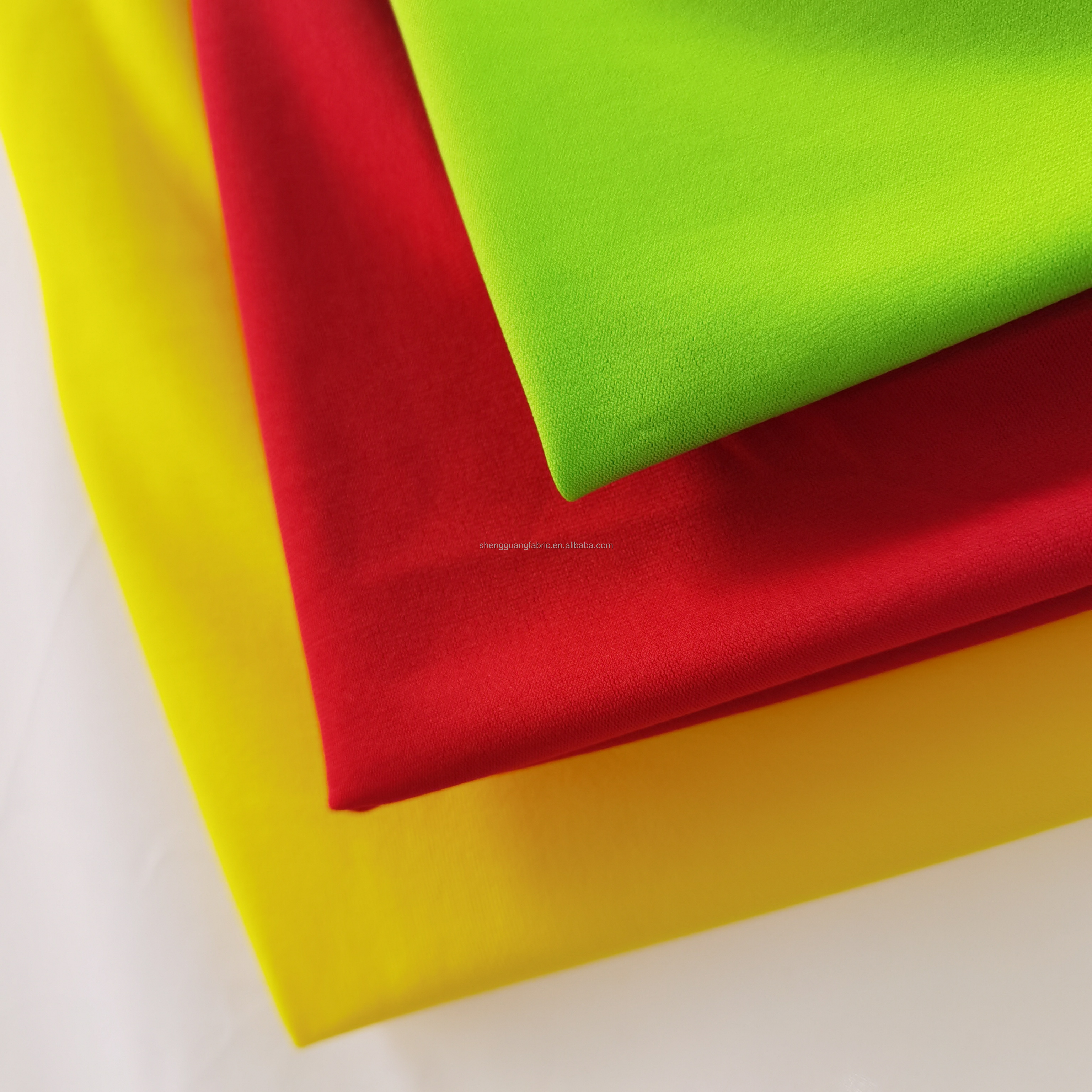 Durable 4-way Stretch Waterproof 100 Polyester Fabric for Diving Suits Yarn Count 75D