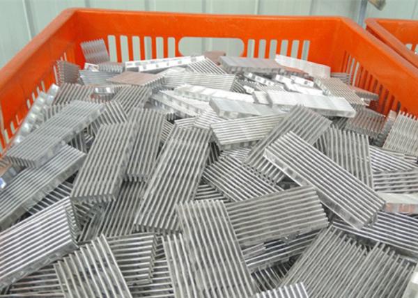 Auto, Vehicle,Car Use Customized Silver Hot Rolling Aluminum Extruded Profiles