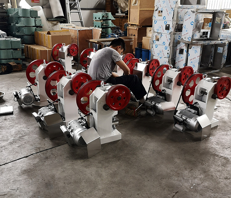 1.5KW 25mm 6 Ton Pressure TDP6s Single Punch Tablet Press Machine