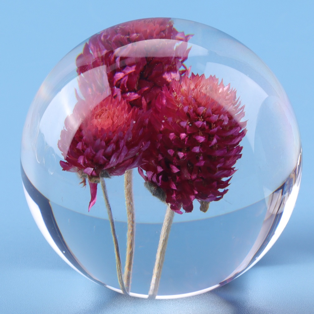 Business gift Flower Resin Ball , Crystal acrylic paper weight