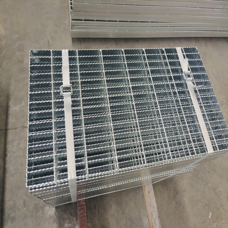 Since 1990 Flat Stainless Steel Floor Grating With Flat Bar Type