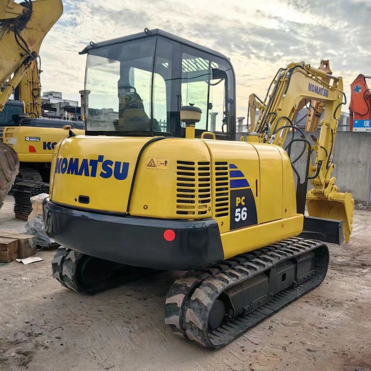 Used 5 Ton Mini Excavator Komatsu PC56-7 with Cummins Engine and 0.2m3 Bucket Capacity