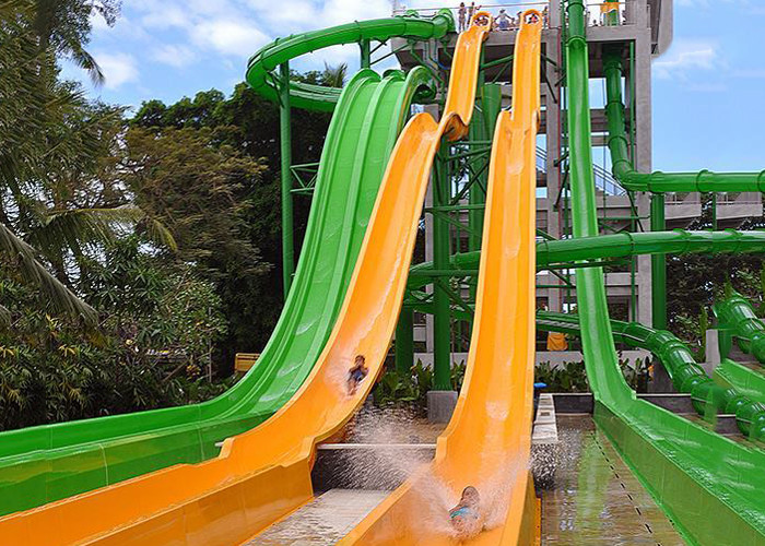 Customized 18m High Speed Water Slide For Theme Park