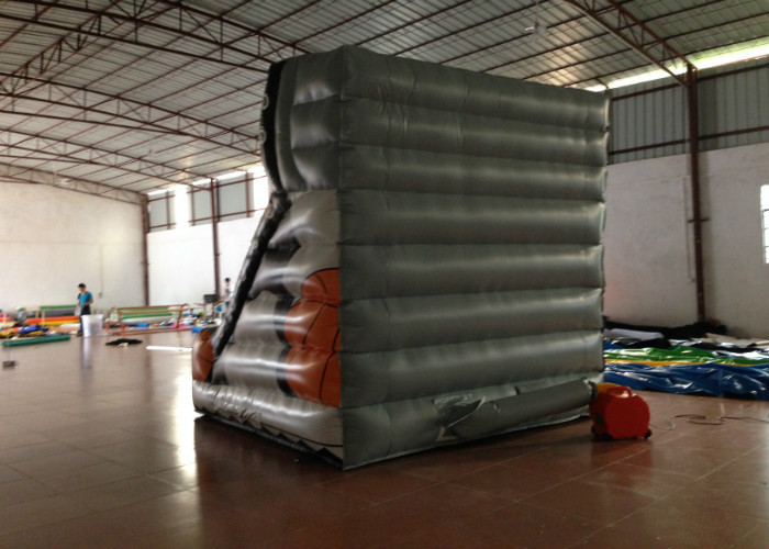 Different colours inflatable basketball shooting games for children