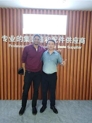 Shipping Container Barrier Seal Container Security Seal Lock with 4 Keys and High Security Chromed Powder Coating