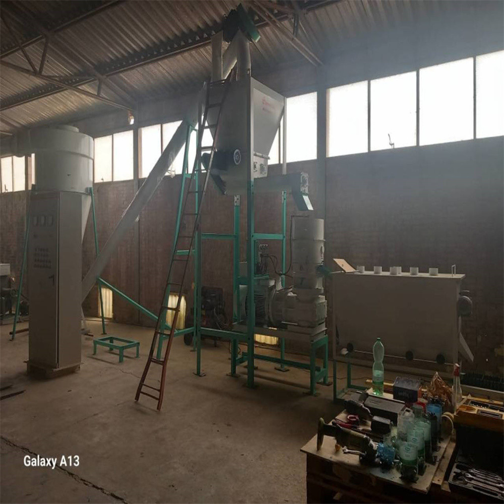 250~500kg/h roller rotate wood pellet mill biofuel straw sawdust pellet making for home heating 1 warranty