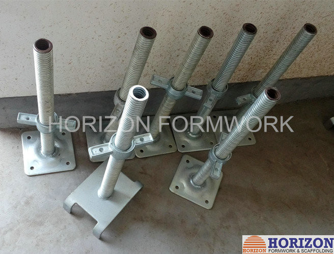 Scaffolding jack base and U head. Safe and reliable. Strong flexible