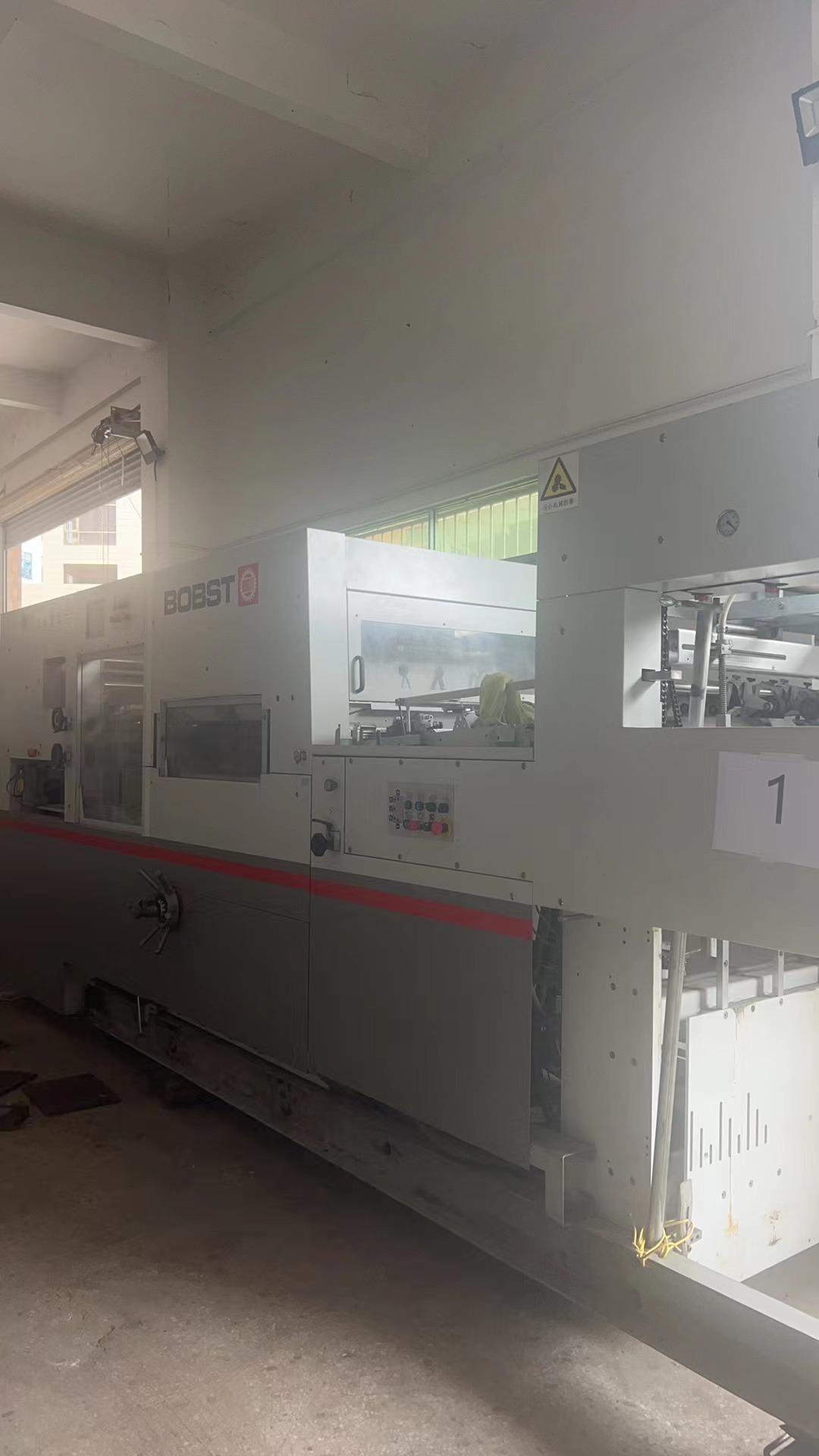 17000 KG Capacity Used SP106 Die Cutting Machine High Productivity in Good Condition
