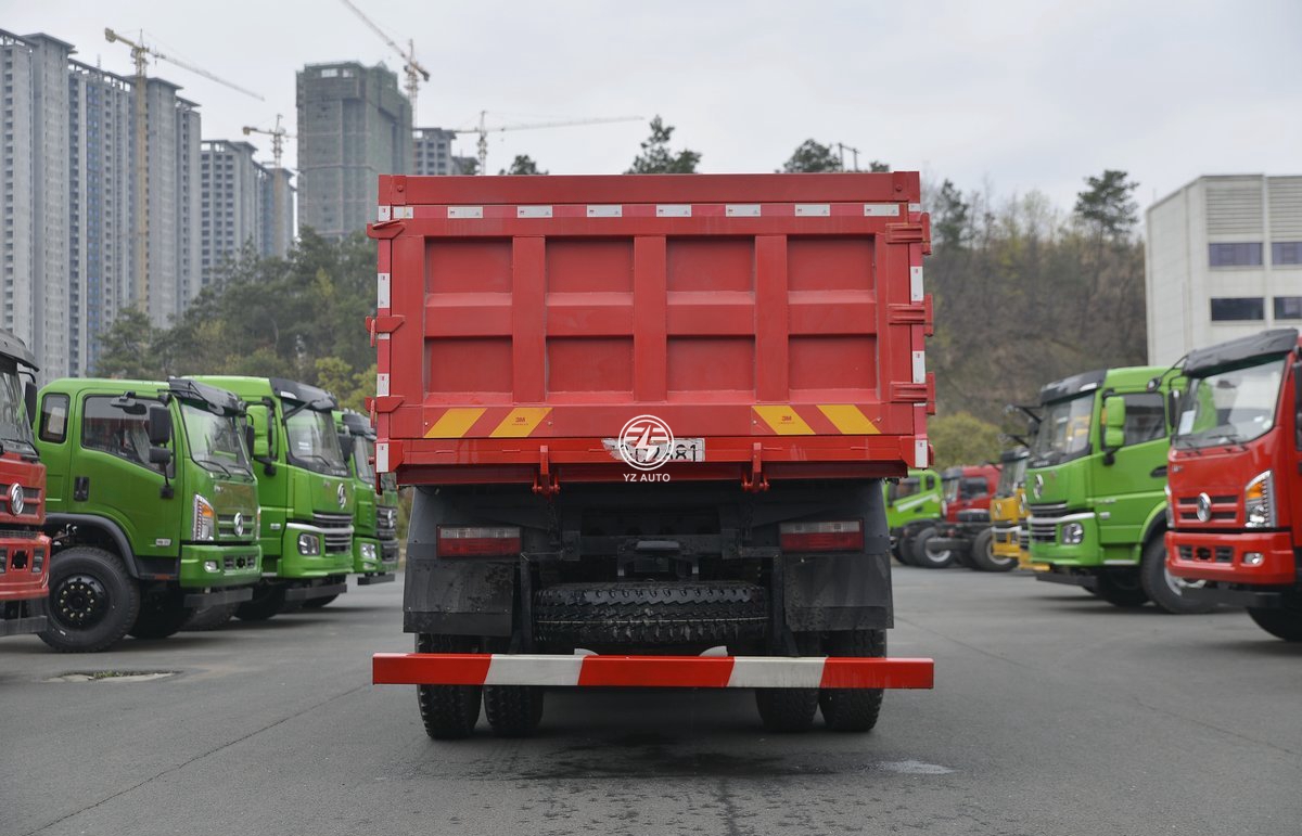 15T Tipping Dumper Truck With Donfeng Overturning Body Platform And 11.00R20 Tires