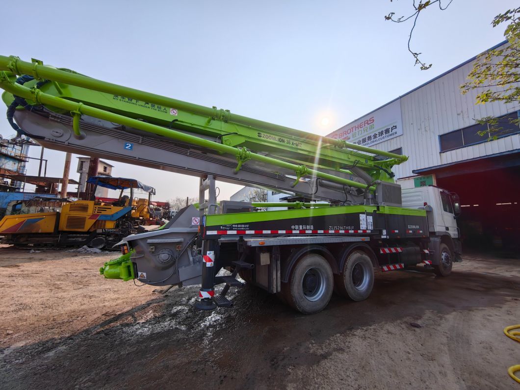 Renew Best-Selling 38m Boom Truck Mounted Concrete Pump Benz Chassis with Favorable Price