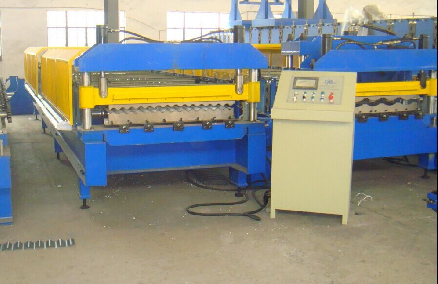 PLC Control System Steel Sheet Roll Forming Machine For Corrugated Roof Panels