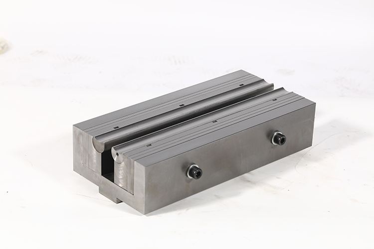 Sheet Metal Forming Press Brake Die Hydraulic Press Brake Punch And Die