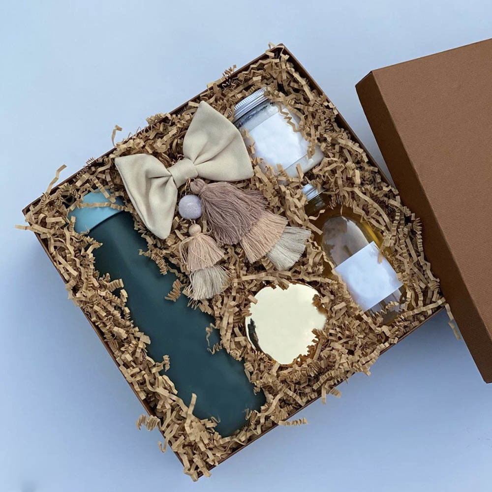 Custom Crinkle 100g Color Shredded Paper Candy Box Filling