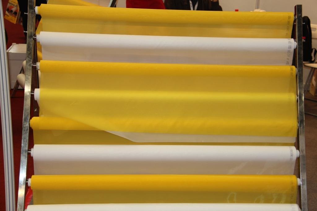 Wear Resist Silk Screen Fabric Mesh , 380mesh 150T- 31dia Polyester Printing Mesh