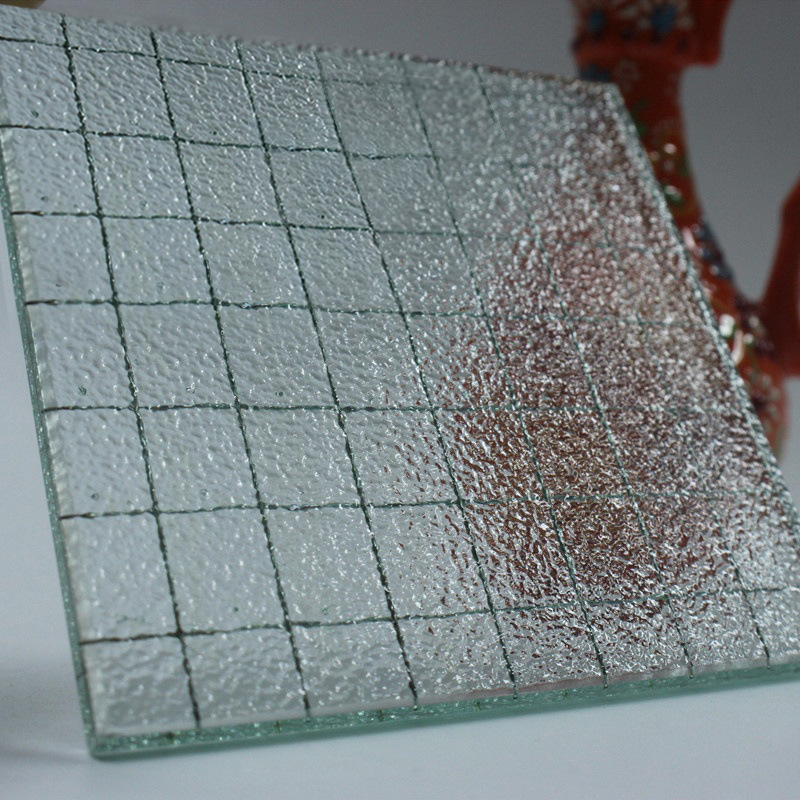 Decorative Tinted Tempered Clear Float Glass Narrow Reeded 2mm For Building
